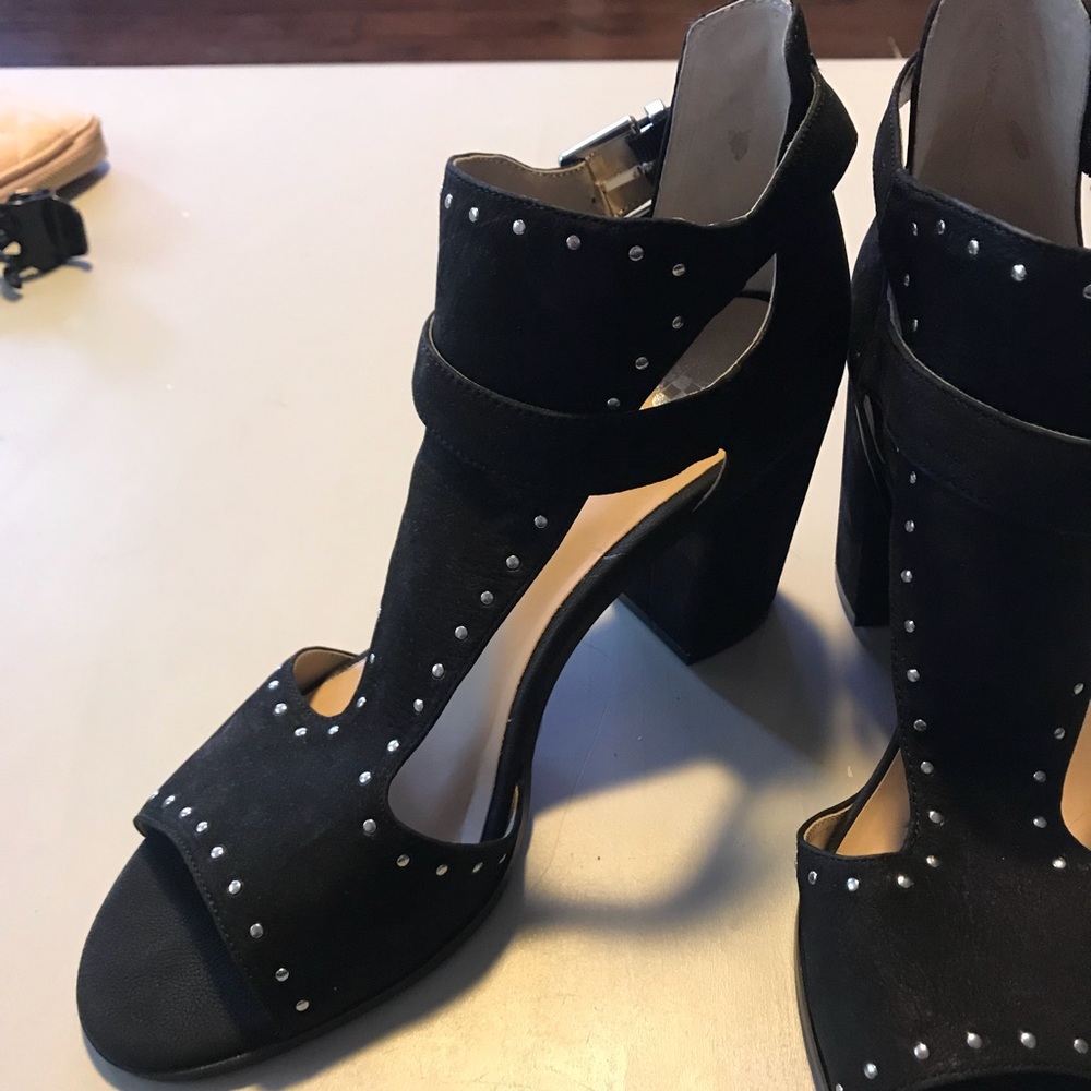 Vince Camuto Women’s Jatola
